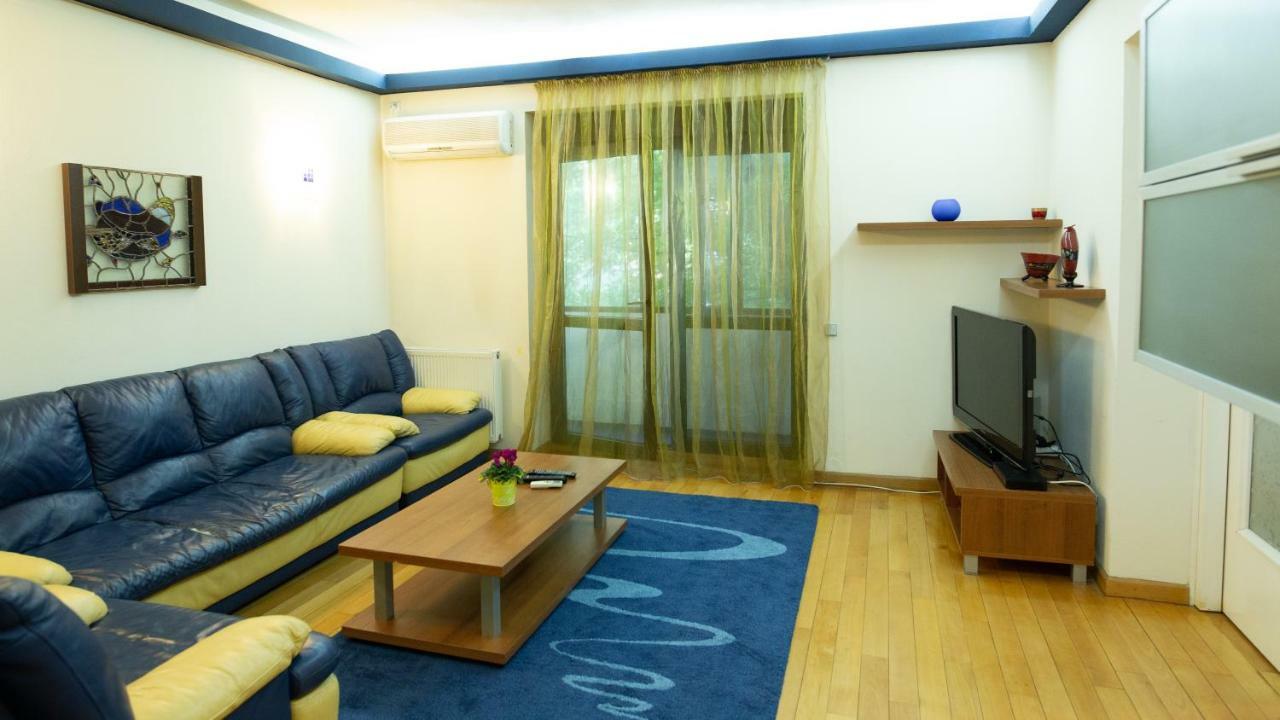 Nicole'S Apartment 布加勒斯特 外观 照片