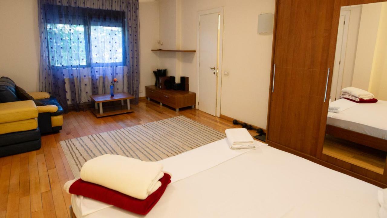 Nicole'S Apartment 布加勒斯特 外观 照片